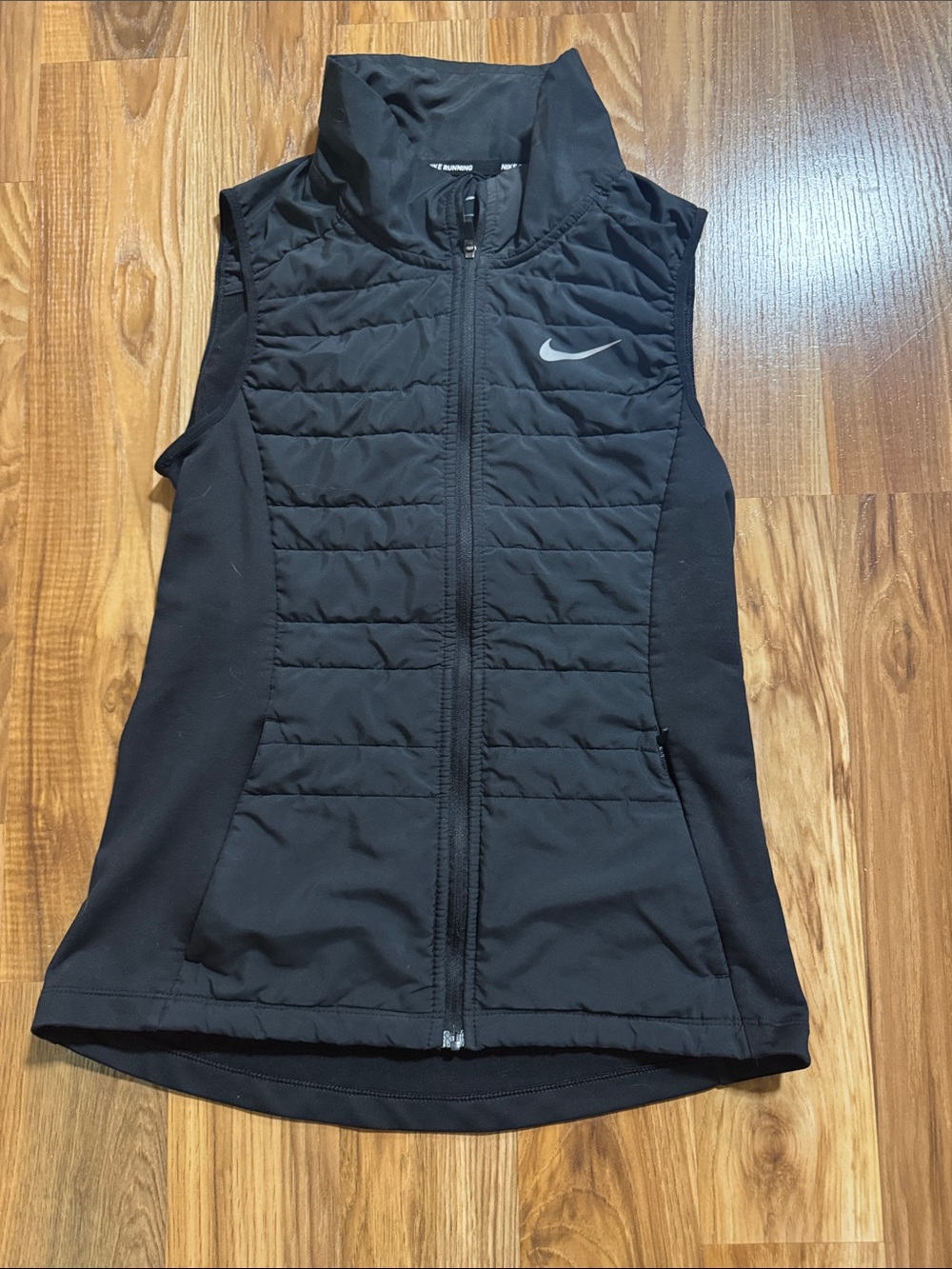 Nike Essential Running Vest Size XS